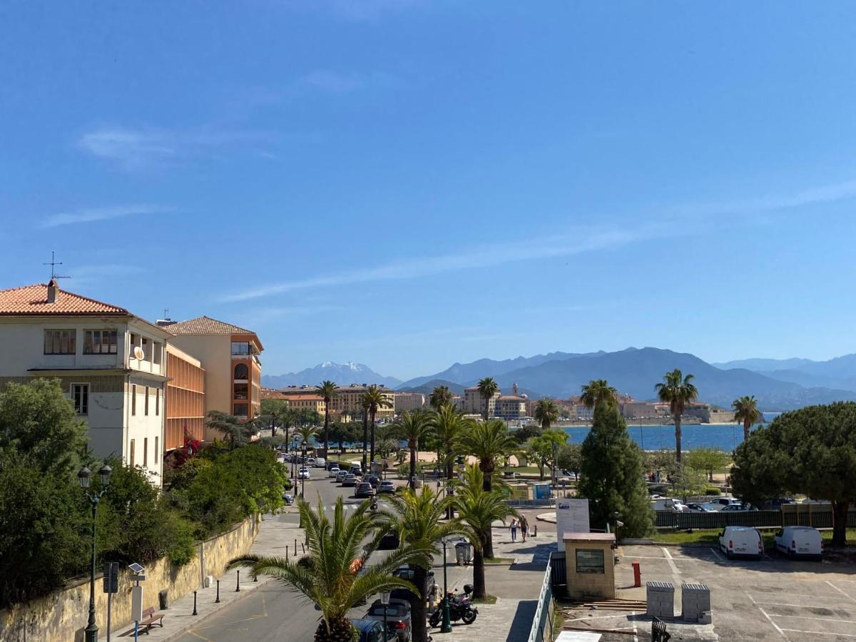 Appartement 50M2 Pied Dans L'Eau Ajaccio  Exteriör bild